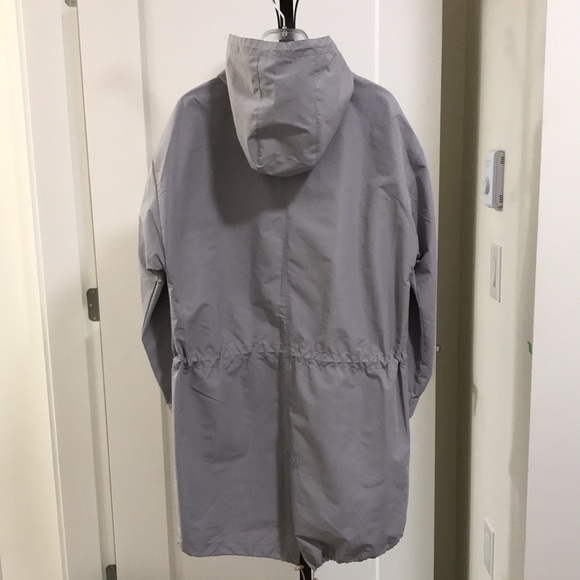 Joe Fresh Oversized Light Grey Raincoat with White Zipper - Picture 2 of 4